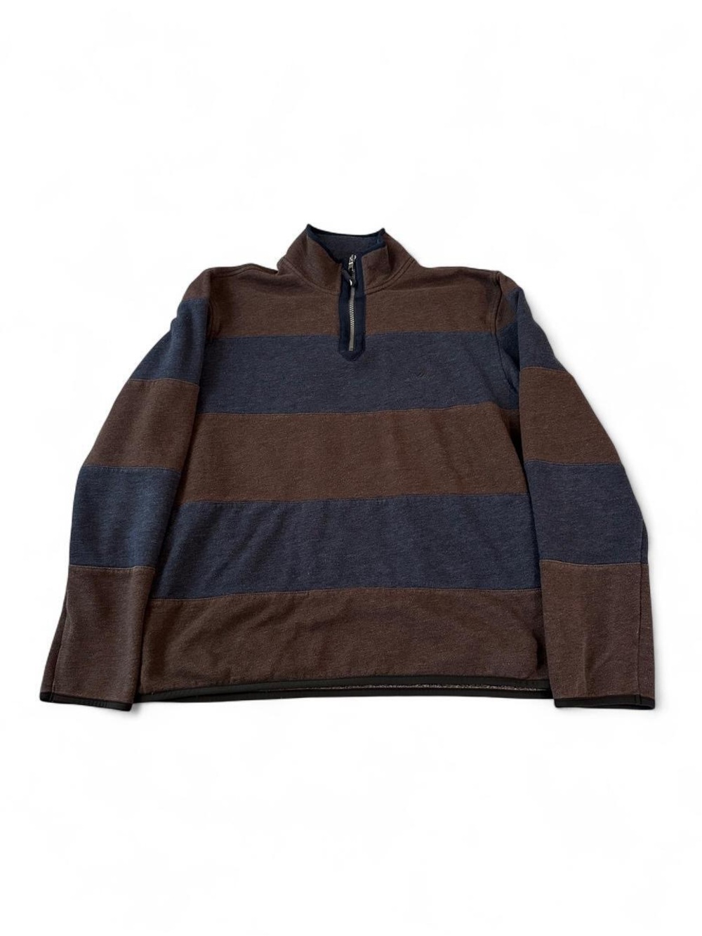 Men large Nautica sweater